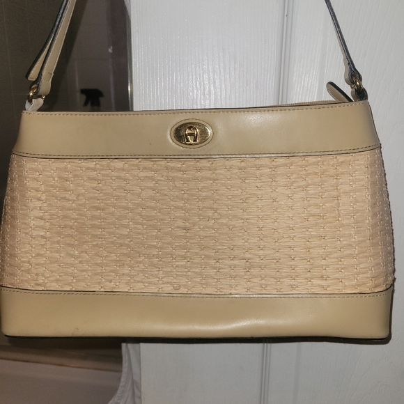 Etienne Aigner purse -vintage - Picture 1 of 12